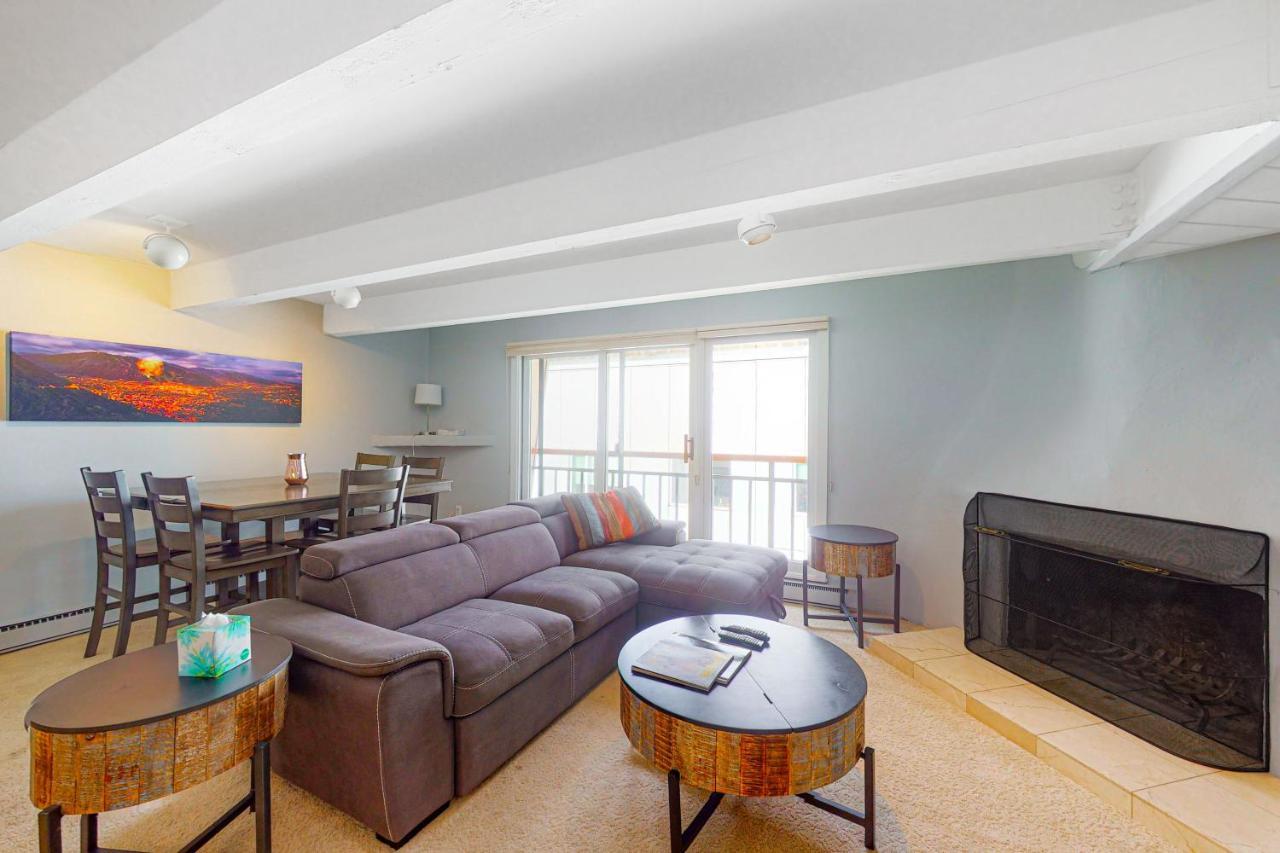 Downtown Beauties Villa Aspen Room photo